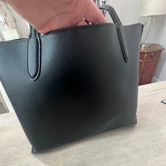 Coach Willow Tote - Picture 8 of 16